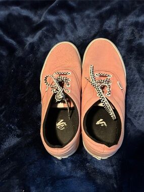 Vans Pink Canvas Low-Top Sneakers with Checkerboard Laces